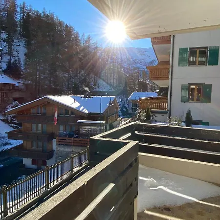 Ferienwohnung L'Attila - Big And Cozy Flat In The Center 7 Beds Zermatt Exterior foto